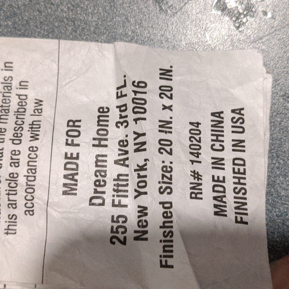 Dream home square 20 in tan pillow cases set of 2 - Picture 4 of 4